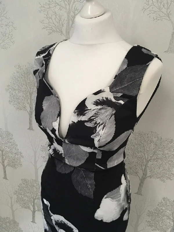 Ellis Black Floral Sleeveless Wrap Dress