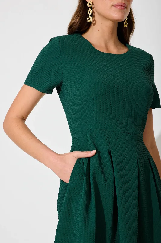 Elizabeth Dress In Textured Emerald