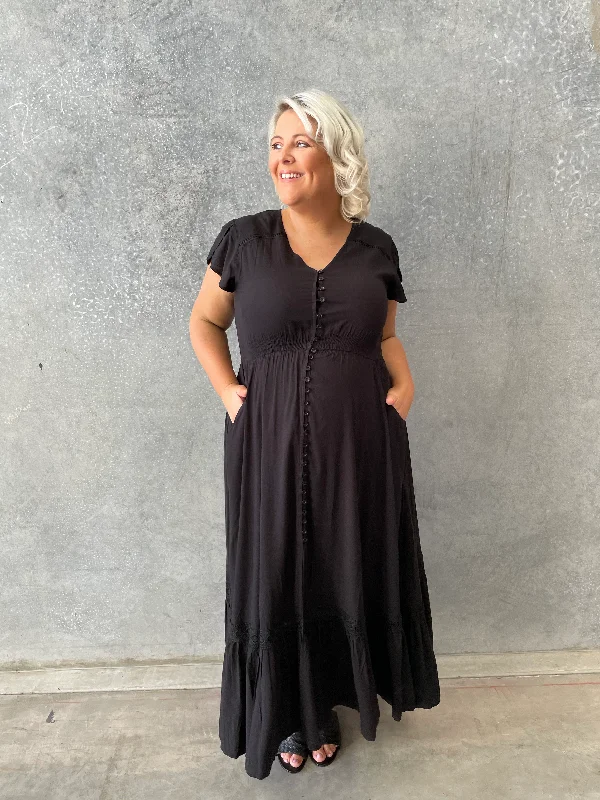 Louisa Black Maxi Dress