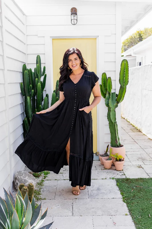 Louisa Black Maxi Dress