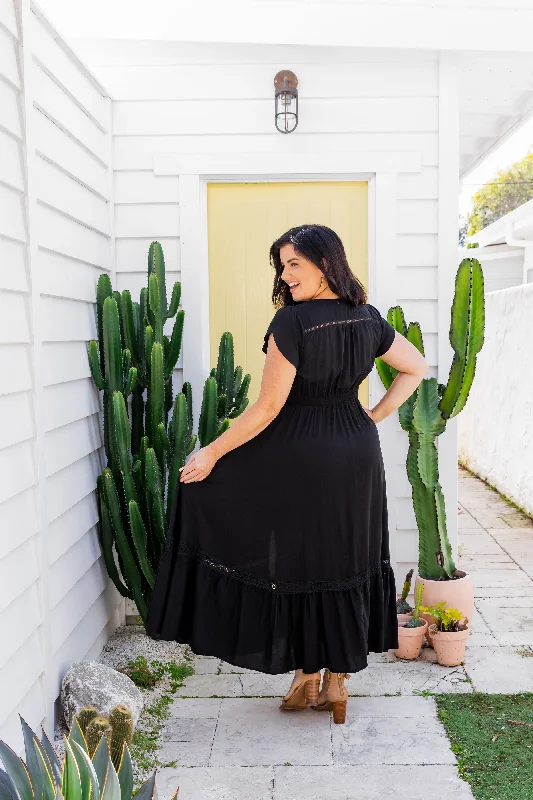 Louisa Black Maxi Dress