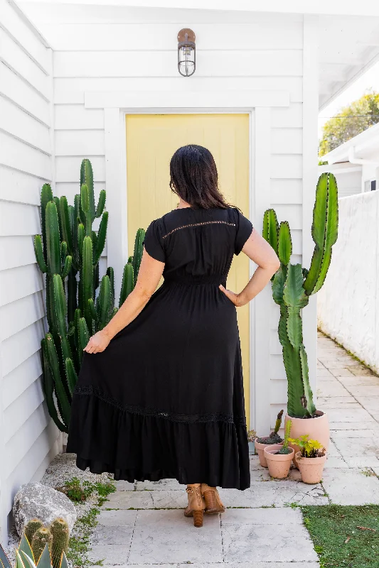 Louisa Black Maxi Dress