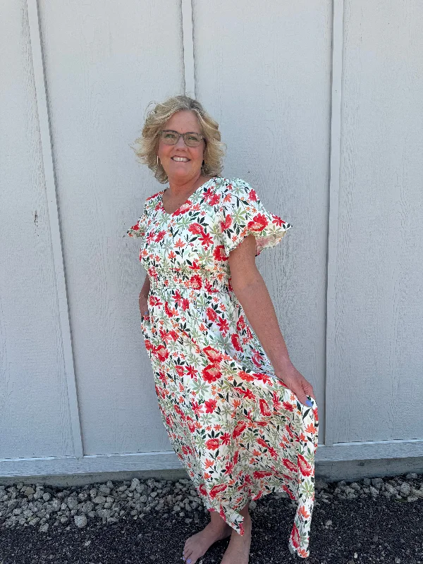 VIKKI FLORAL MAXI DRESS